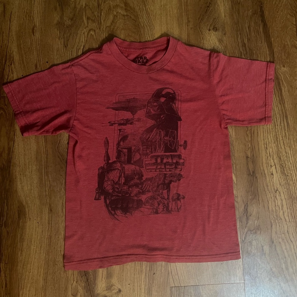Star Wars, Boba Fett, & Dark Vader. Boys size M
